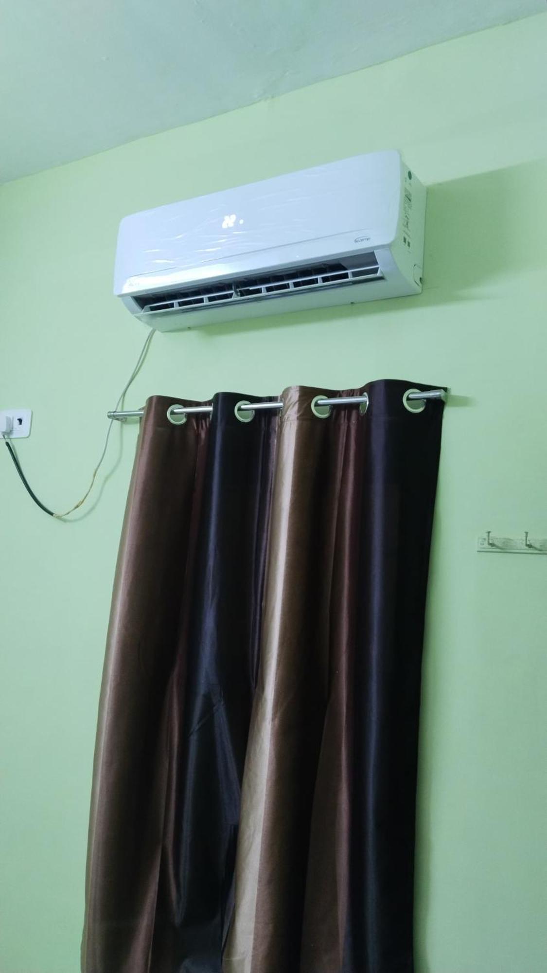 Adhi Linga Home Stay Tiruvannāmalai Buitenkant foto